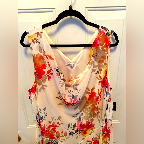 NWT Robbie Bee Crème Floral Dress Women 22W GORGEOUS! - Picture 1 of 8